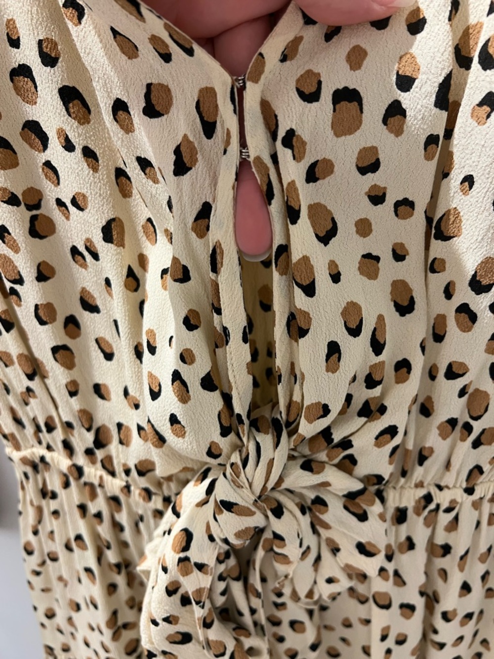 Kivari Valentina Tie Front Mini Dress Cream Leopard Animal Print Size XS - Picture 4 of 7